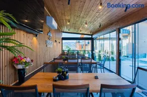 RILA LAKES Thermal Luxury Chalets - Image 4