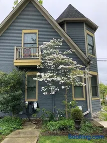 Riverside Gables Bed and Breakfast - Image 3