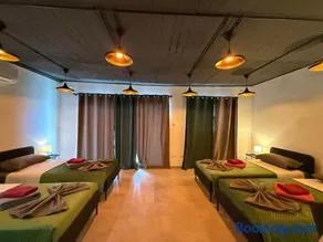 XL Sky Villa Seaview & Hot Tub BBQ - Image 4