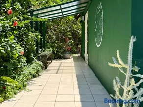 Green Rabbit House by private beach - Image 2