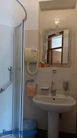 Accomodation Pertout - Image 4