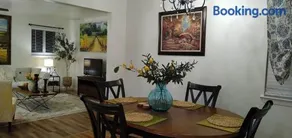 House, close to Downtown, St Helena, Kenwood - Image 2