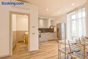 Carrara Deluxe Home - Image 3