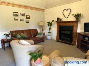 Ulva Cottage - Historical BnB - Image 3