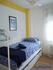 Apartamento luminoso y nuevo en Madrid Rio - Image 2