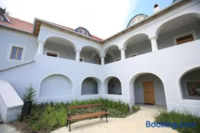 Csodarabbik Útja Fogadó - Image 3