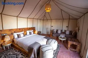 Sahara Sunset Luxury Camp - Image 2