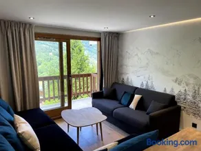 Meribel Centre Mountain View - Image 2