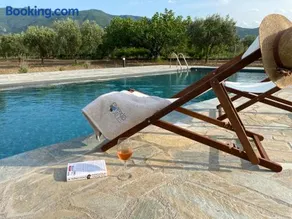 Villa Eleonas by the Sea with private pool - Image 1