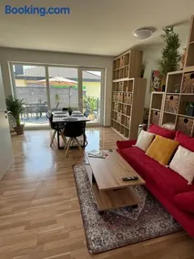 Sorinas Home - Comfortable Apartment near Graz - Free Parking - Image 1