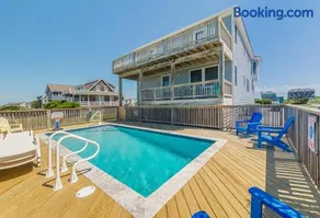 Mystic Memories - S Nags Head MP 19, Ocean View, Beach 80 Yds, Pool, Hot Tub, Close to Pier - Image 3