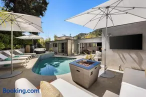 Beverly Hills Canyon Villa by Stay Awhile Villas - Image 4