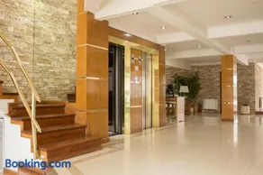 Hotel Dior - Image 2