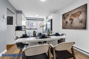 Cozy 3 Bedrooms Montreal - Image 5
