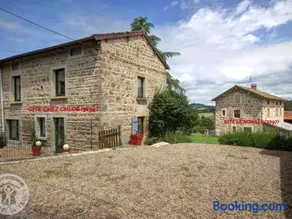 Gîte en pierres avec piscine partagée - Image 2