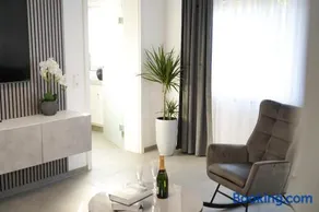 Modernes Design-Apartment - nahe Reutlingen - Parking - Self-Check-in - Image 3