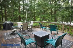 Belgrade Lake house with Dock - Image 1