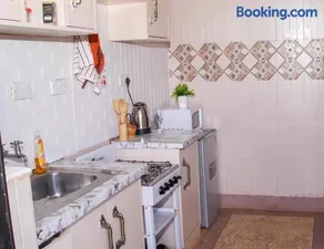 Embu Air-bnb 1&2 Bedroom homestay-O79546IO36 - Image 4
