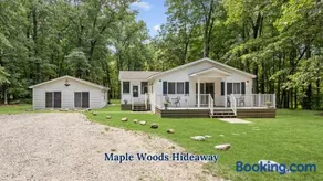 M-a-p-l-e Woods Hideaway-Hiking Trail Hot Tub - Image 1