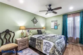 Stockyards 5 mins!-New!-Sleeps 8. Cowboy Bungalow - Image 5