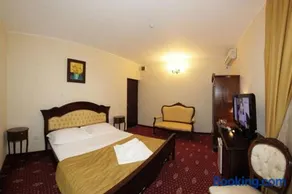 Hotel Maryo - Image 2