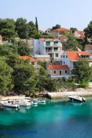 Apartments by the sea Basina, Hvar - 8754 - Image 2