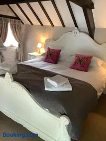 1A River Cottage, Baslow - Image 2