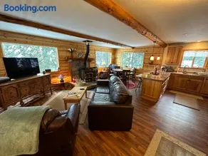 Beautiful Sierra Mountain Cabin - Image 5