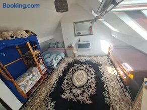 Large private room in Biddulph-Stoke On Trent - Image 4