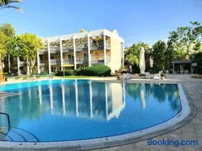 Barak Royal Suites VIP 8A - חמש דקות מהים ומהטיילת - Image 2