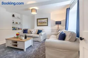 3 Bed in Holcombe oc-m32739 - Image 3