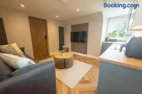 Stoneyloft Modern Apartment in Glen Vine - Image 3