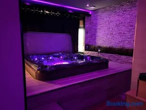 Maison charmante avec jacuzzi à Harnes - Idéale pour un week-end - Image 5