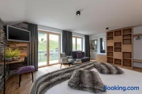 Berghotel Tgantieni - Image 2