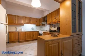 Authentic Athens stay in Kypseli by ΜΡS - Image 2