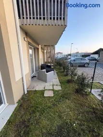 T2 Cosy avec Terrasse & 2 parkings privés - Image 3