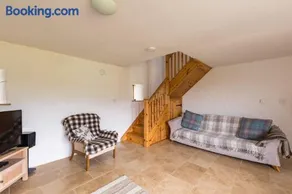 The Workshop- Eco Cottage by the Coastal Path - Image 4