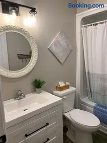 8 Clarence Ln - Image 3