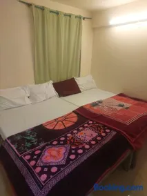 Pentoz Hotels Boutique Stay Near Botanical Garden Ooty - Image 3