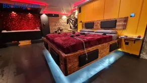 LOVEROOM "Des Chaines Les Passions" - Image 2