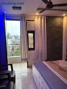 Private Apartment at New Delhi - Image 1