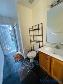 Room in Citrus park and Carrollwood with Pool, close to the airport & downtown - Image 2