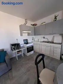 House of Happiness - Image 5