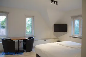Hotel Swaenenburg - Image 2