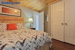 Westlake Consecon Cottage - Image 3