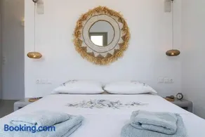 House of Harmony - Beachfront - Image 3