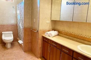 DP2, Spacious apartment, great for families - Image 4