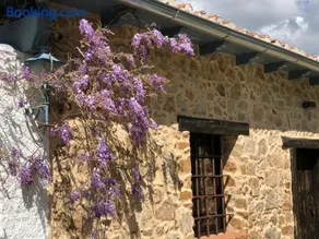 La Casita Del Castañar - Image 2