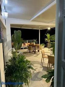 House with 2 Bedrooms in Los Llanos de Aridane - Image 4