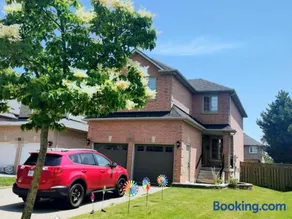 Perfect location comfort private house lower level 2 bedroom unit - Image 1